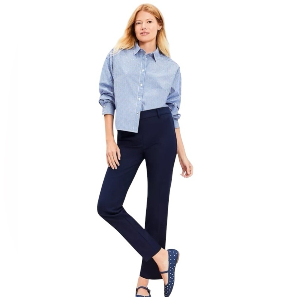 LOFT Women's Straight Leg Pants in Navy